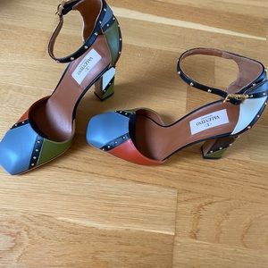 Valentino heeled Pumps sandals shoes 37